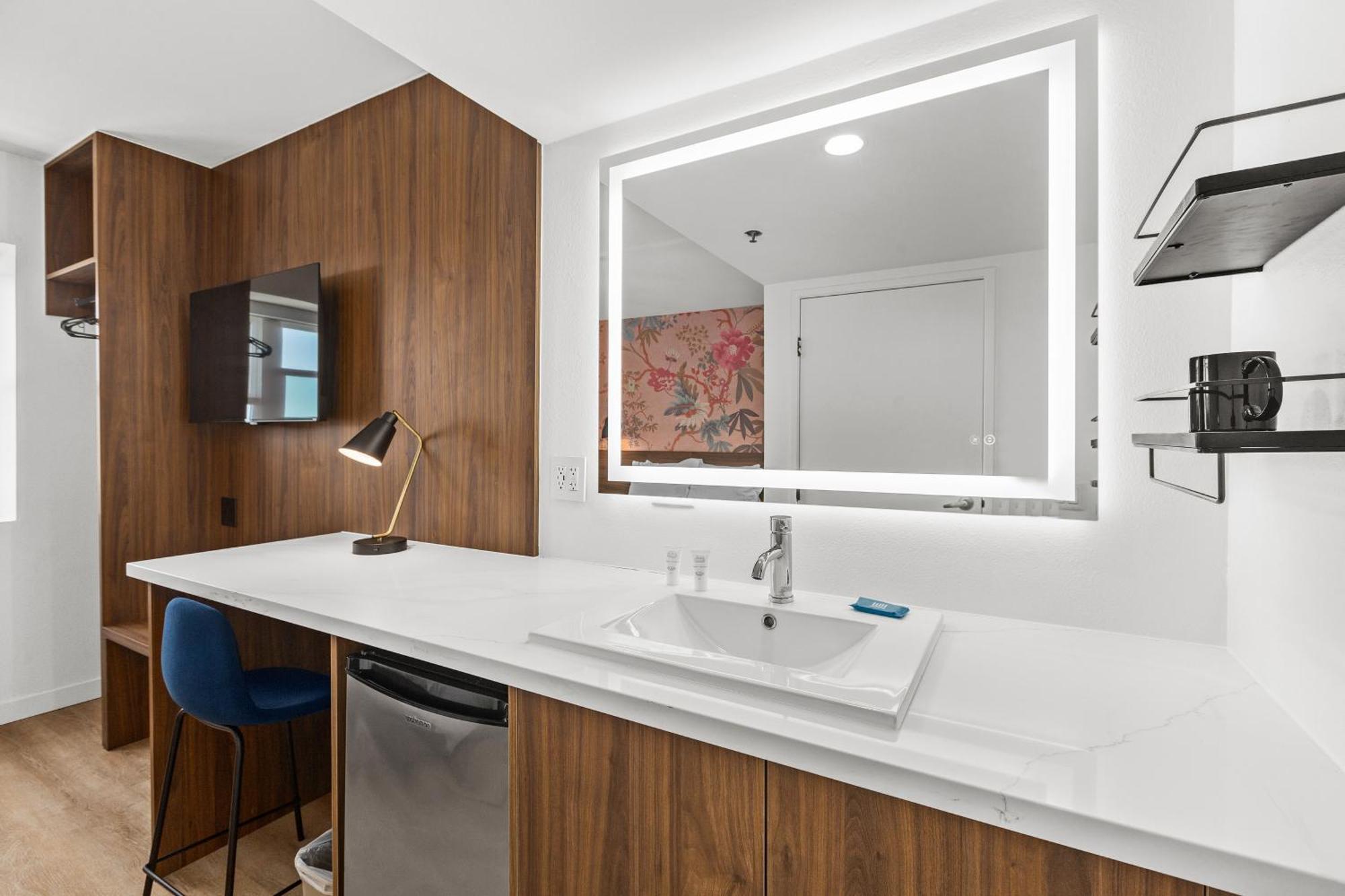 Uptown Inn - Limited Service Apart-Hotel ซานดิเอโก ภายนอก รูปภาพ